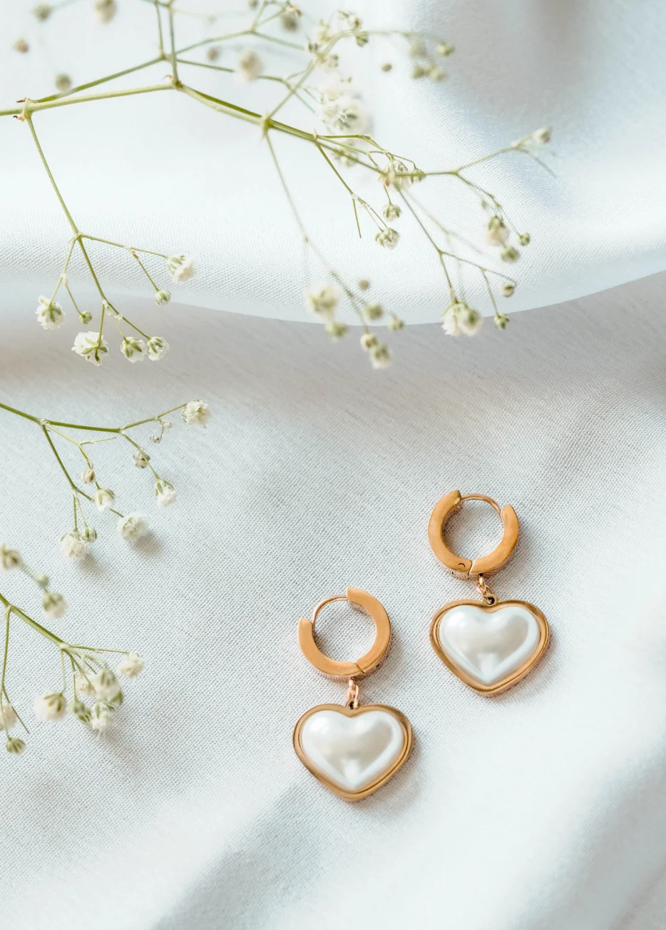 Pearl heart Huggies hoop 1.jpg